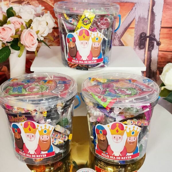 cubo de chuches reyes magos